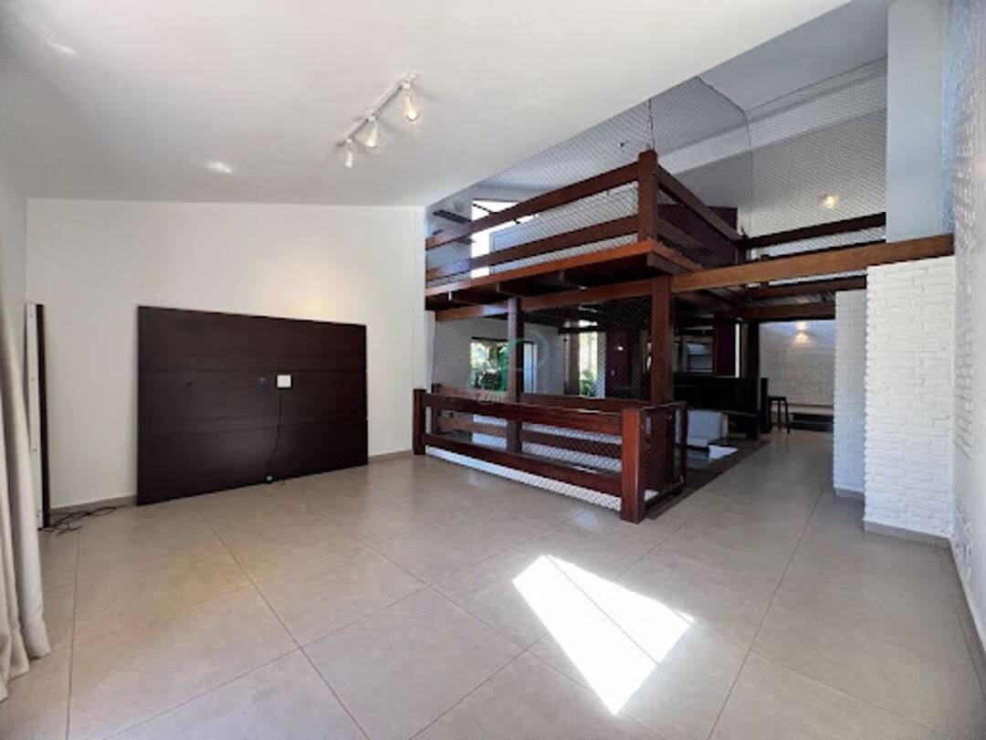 Casa, 6 quartos, 600 m² - Foto 37