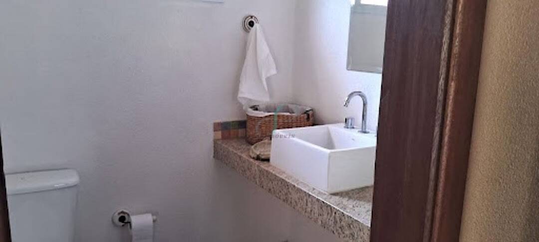 Casa, 3 quartos, 248 m² - Foto 28