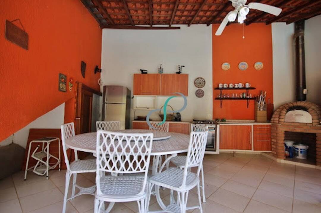 Casa, 4 quartos, 350 m² - Foto 24