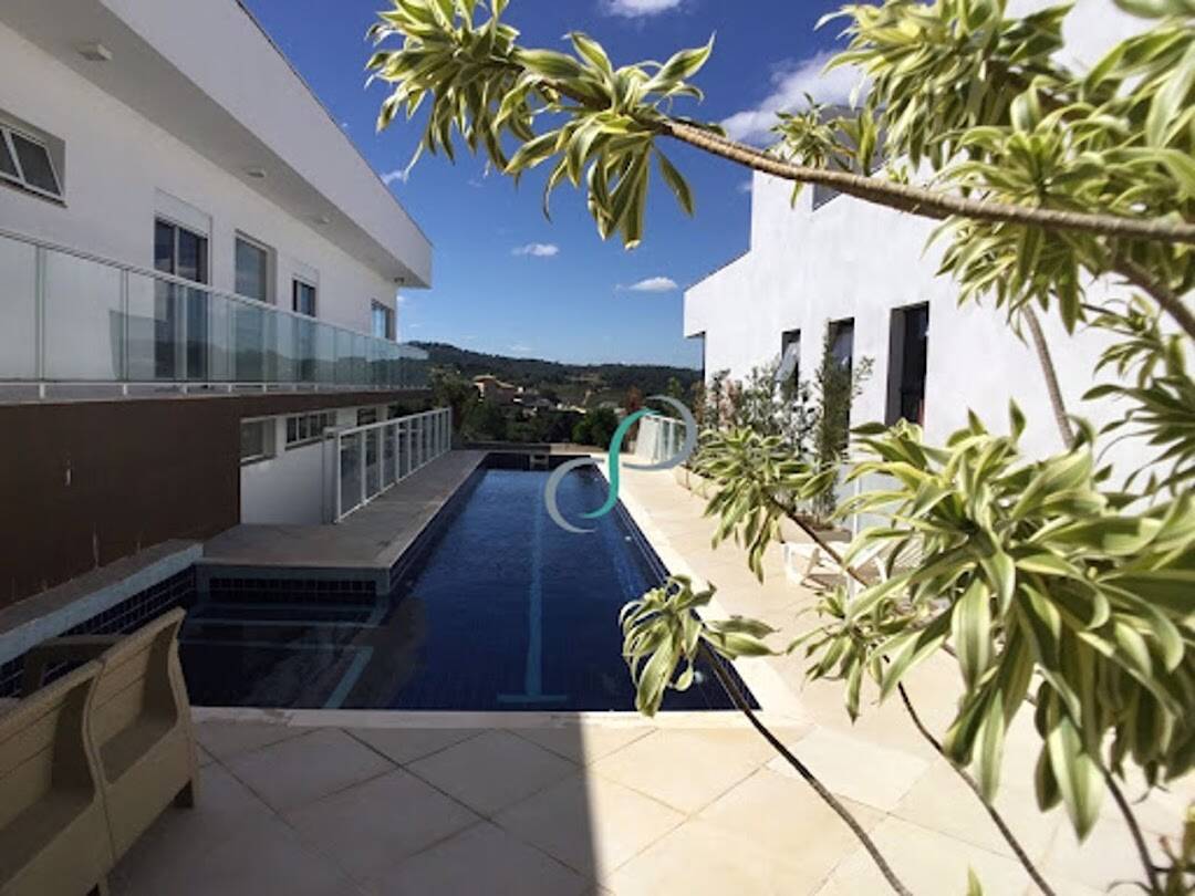 Casa, 5 quartos, 330 m² - Foto 1