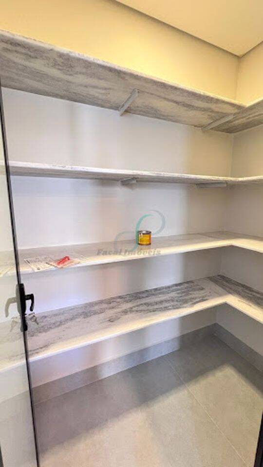 Casa, 3 quartos, 239 m² - Foto 10