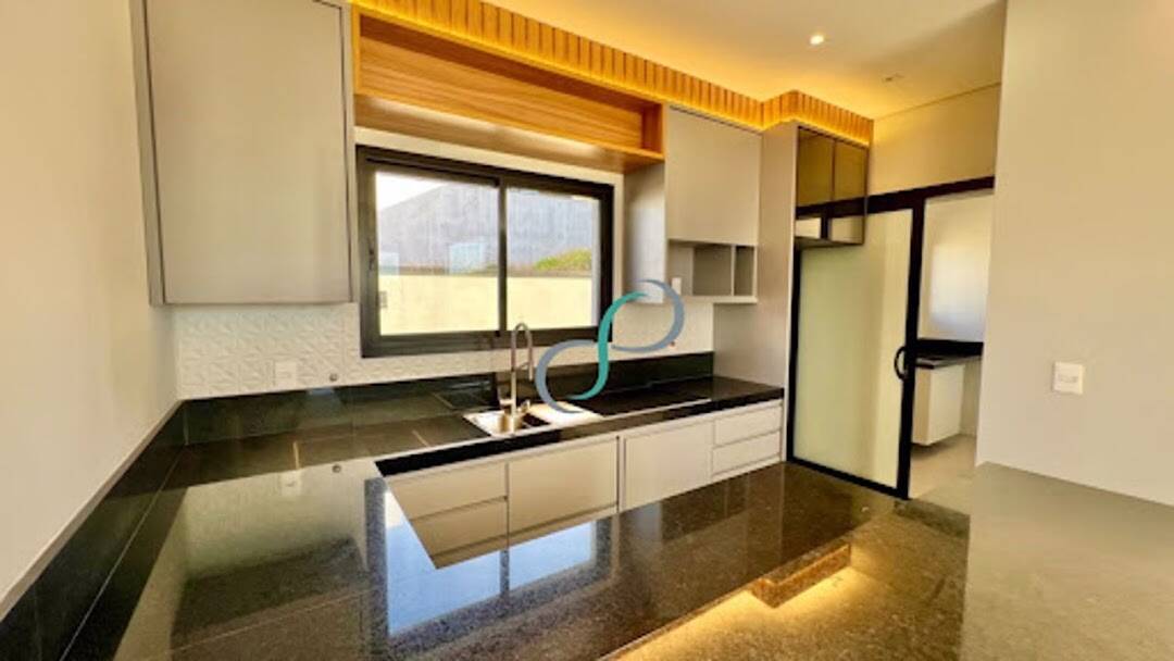 Casa, 3 quartos, 248 m² - Foto 8