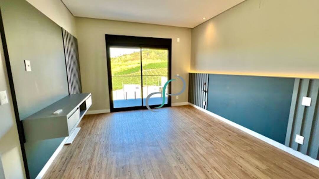 Casa, 3 quartos, 248 m² - Foto 26