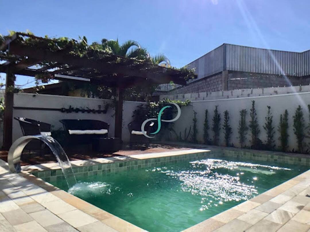 Casa de Condomínio, 4 quartos - Foto 1