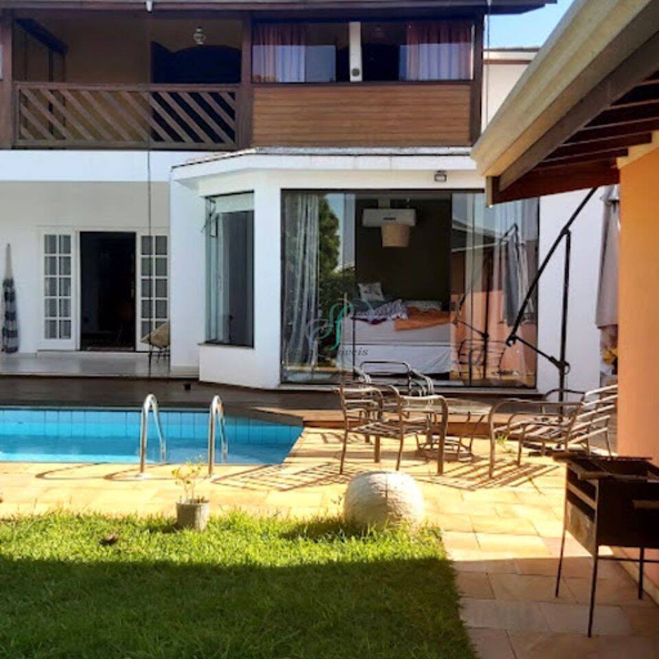 Casa, 5 quartos, 330 m² - Foto 4