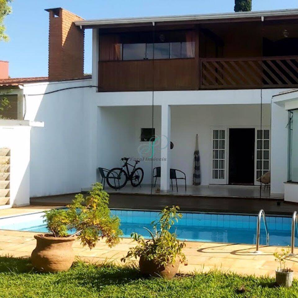 Casa, 5 quartos, 330 m² - Foto 3