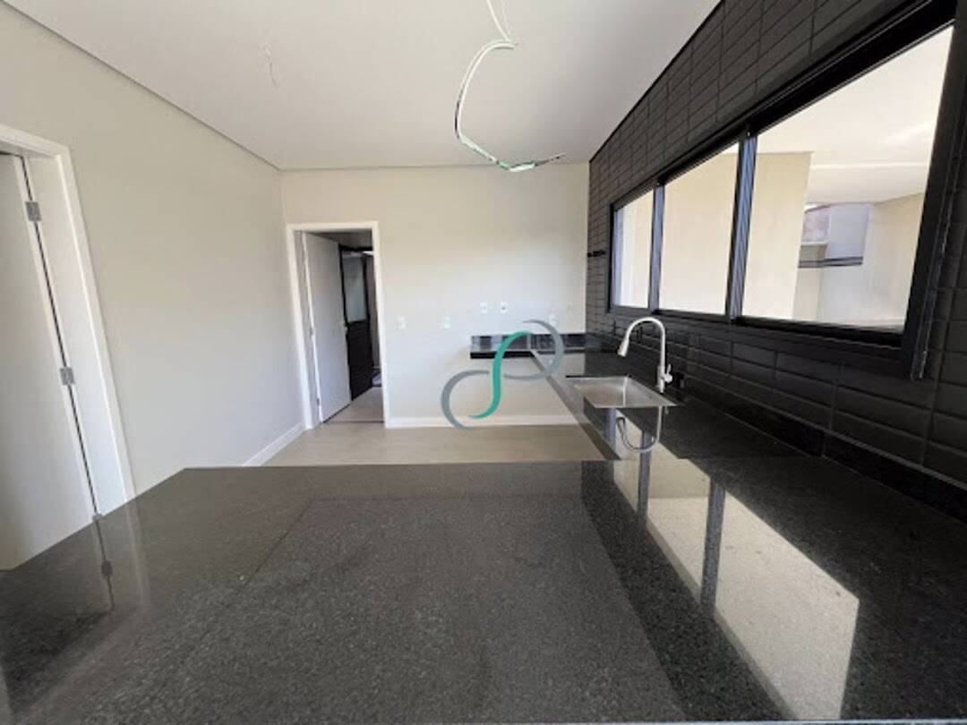 Casa, 3 quartos, 240 m² - Foto 17