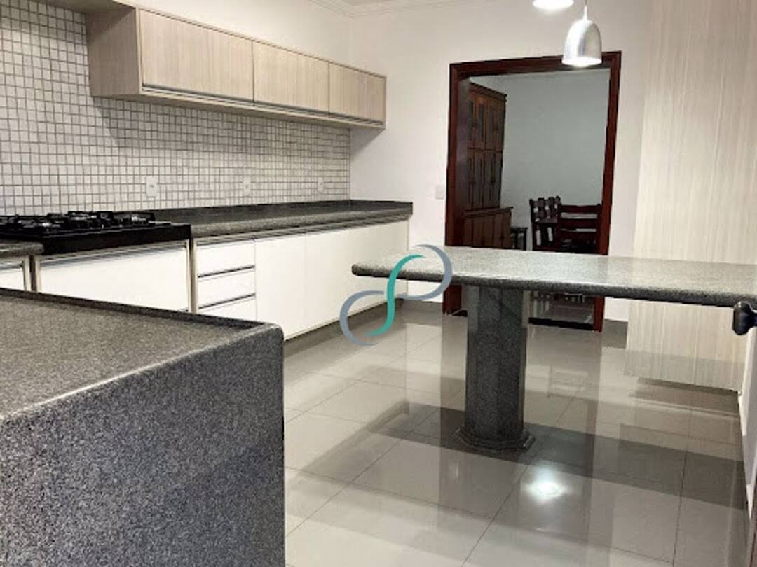 Casa, 3 quartos, 380 m² - Foto 19