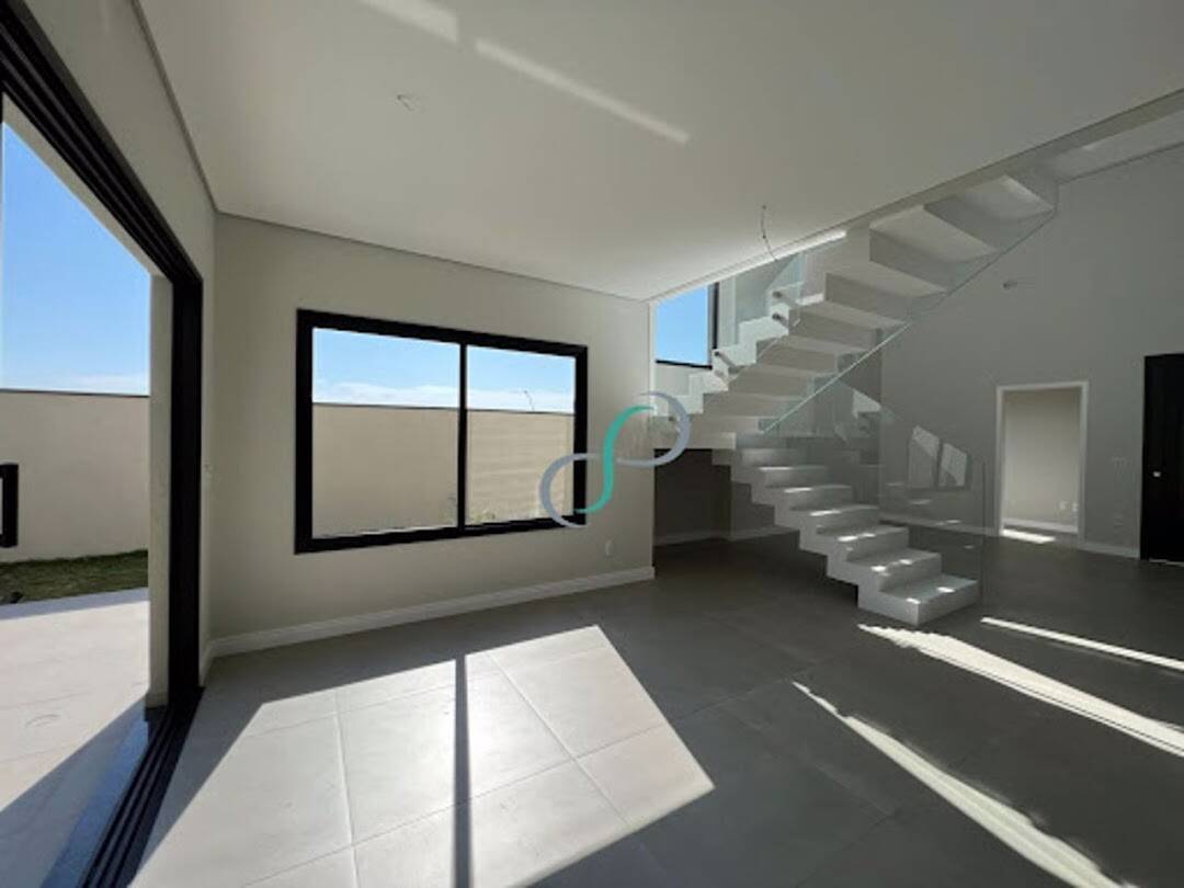 Casa, 3 quartos, 240 m² - Foto 9