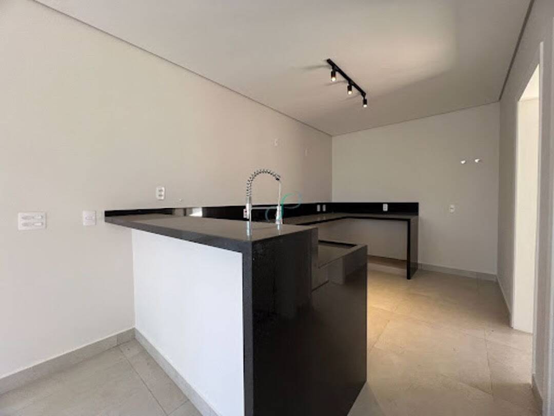 Casa, 3 quartos, 179 m² - Foto 11