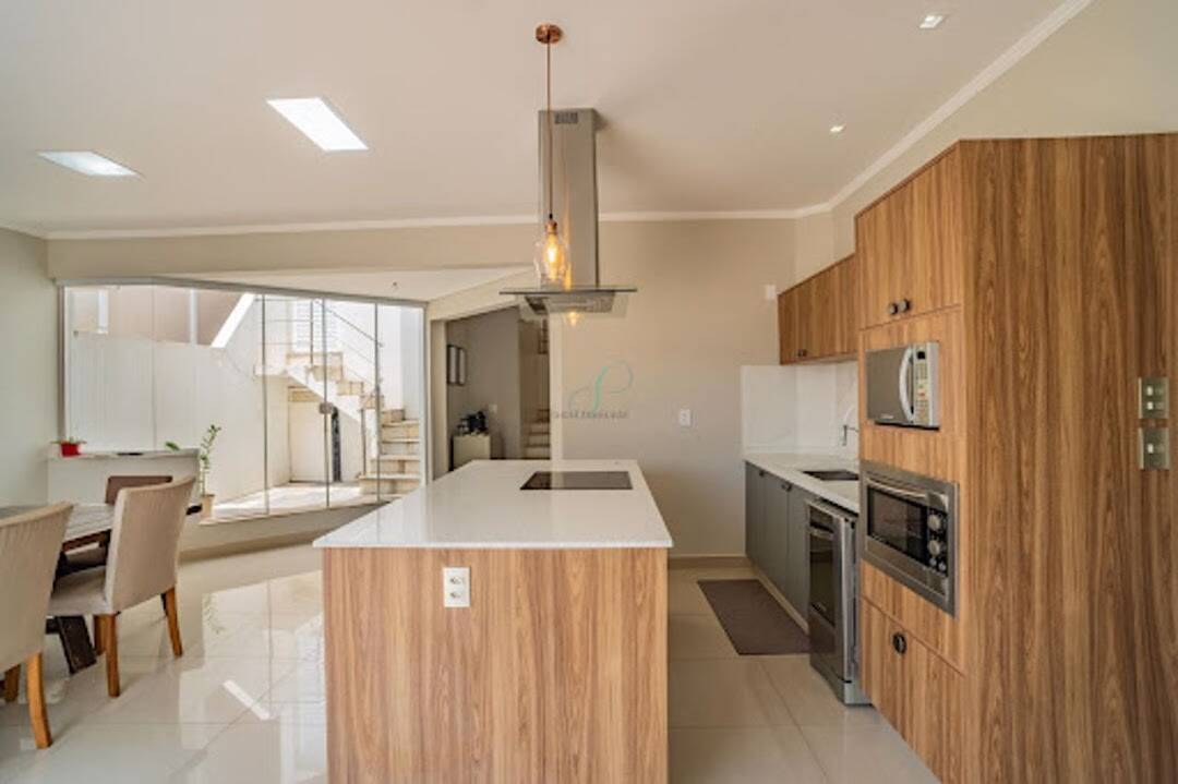 Casa, 4 quartos, 237 m² - Foto 29