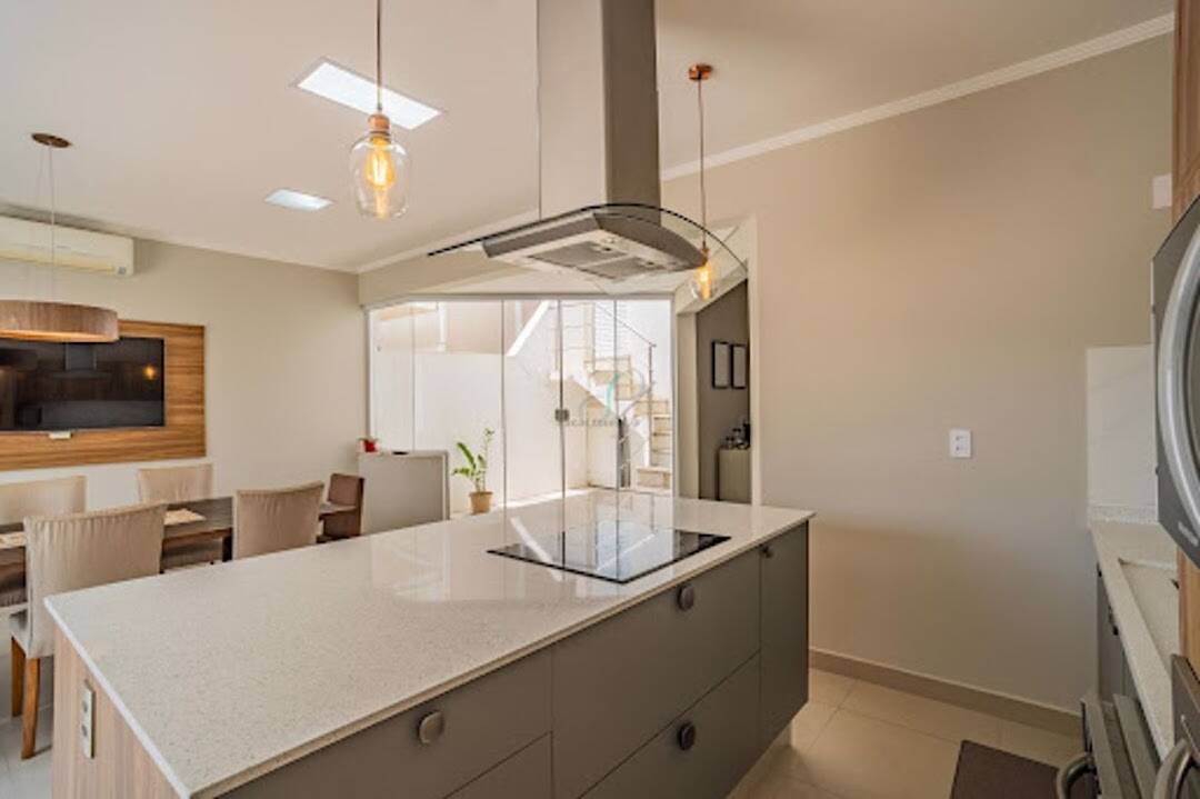 Casa, 4 quartos, 237 m² - Foto 30