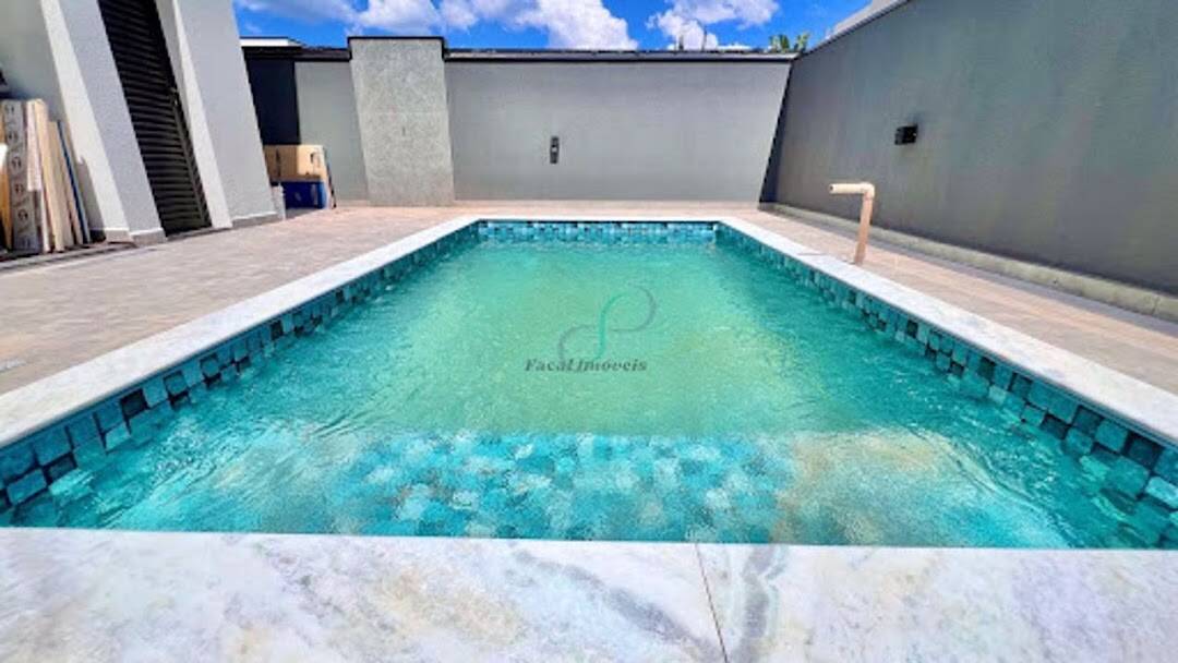 Casa, 3 quartos, 220 m² - Foto 1