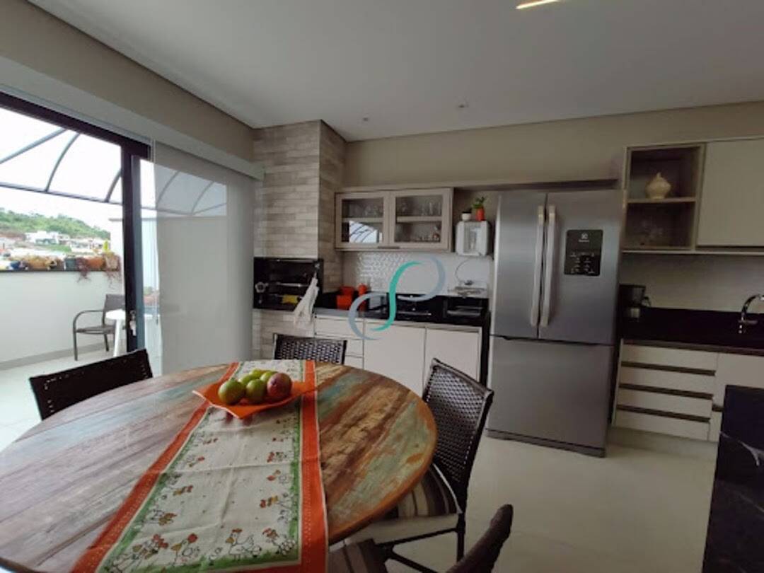 Casa, 3 quartos, 190 m² - Foto 4