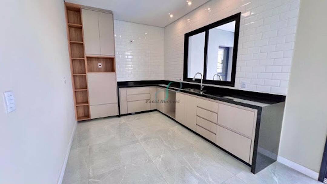 Casa, 4 quartos, 243 m² - Foto 31