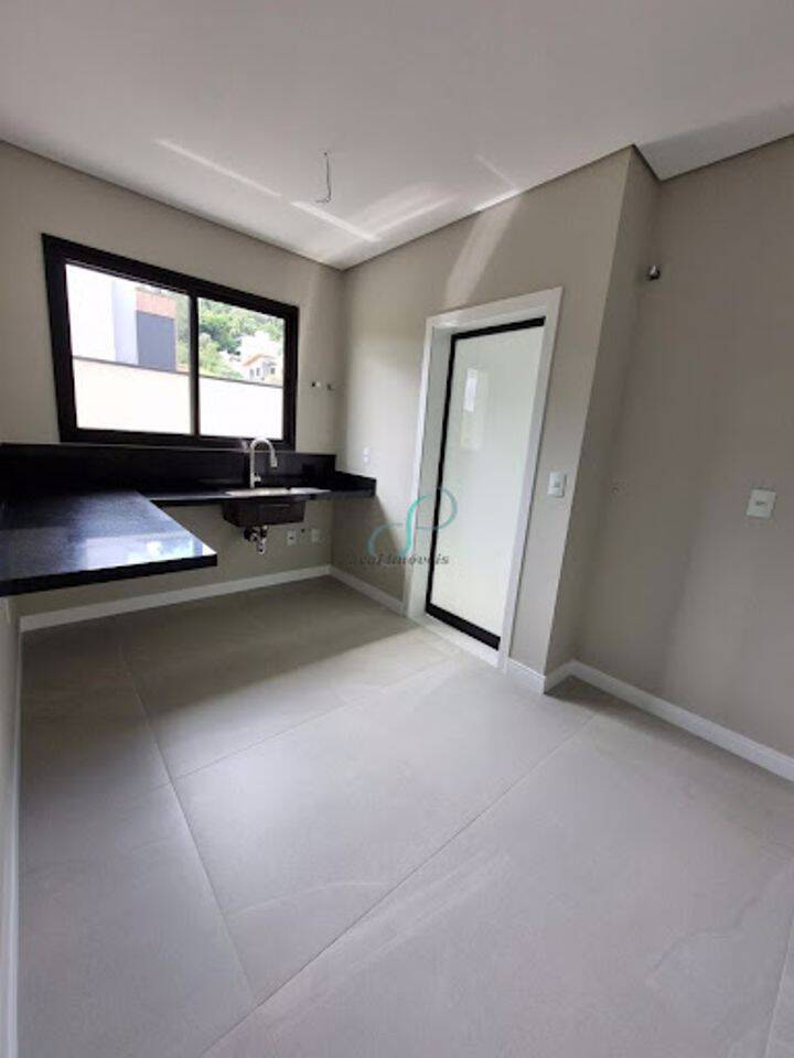 Casa, 3 quartos, 222 m² - Foto 26