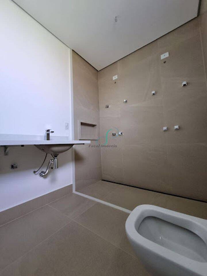 Casa, 3 quartos, 222 m² - Foto 20