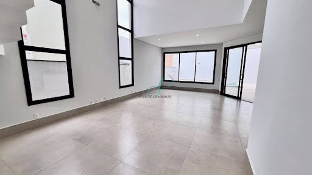 Casa, 3 quartos, 242 m² - Foto 5