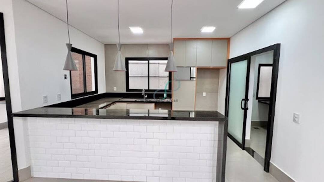Casa, 3 quartos, 242 m² - Foto 8