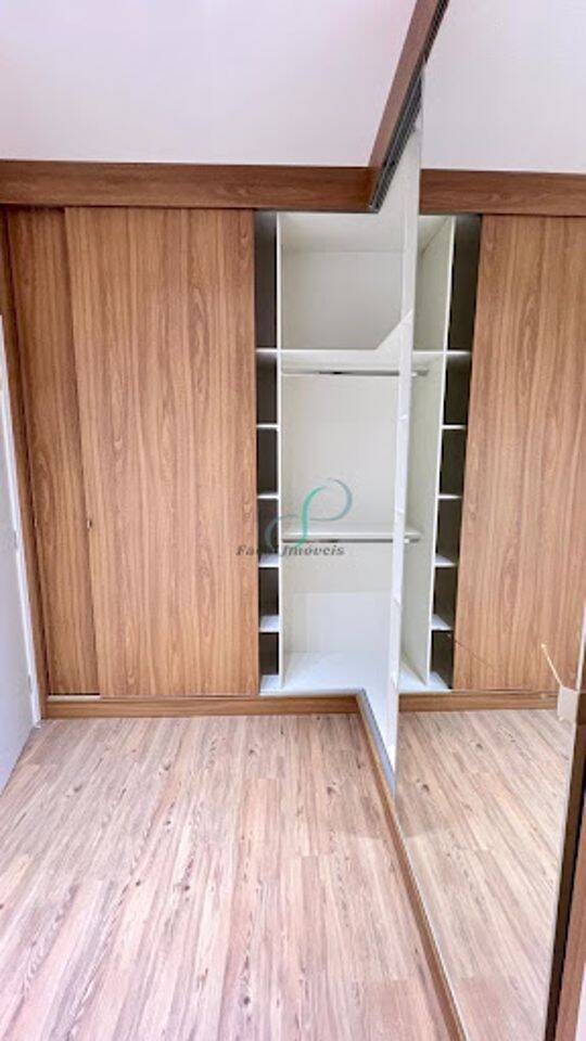 Casa, 3 quartos, 242 m² - Foto 26