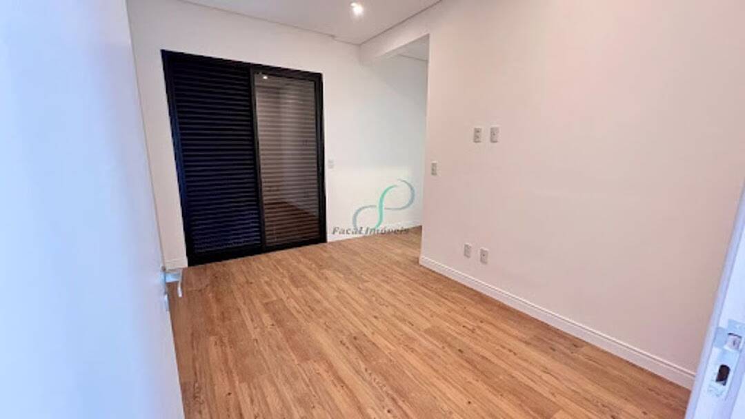 Casa, 3 quartos, 242 m² - Foto 44