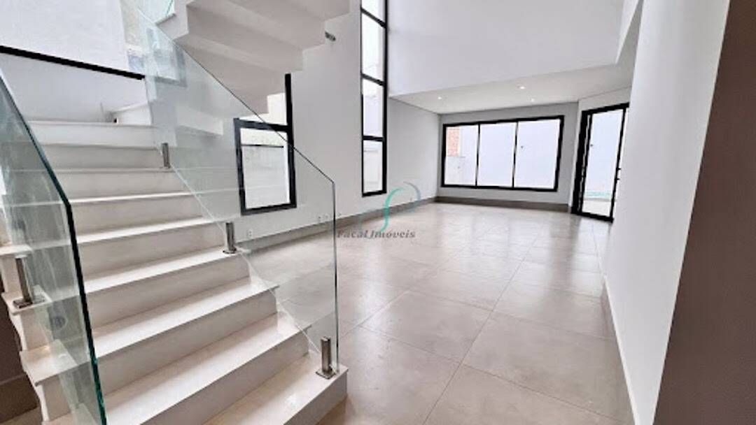 Casa, 3 quartos, 242 m² - Foto 7