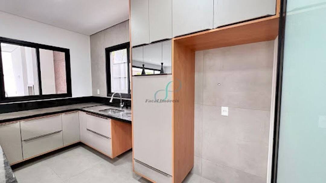 Casa, 3 quartos, 242 m² - Foto 10