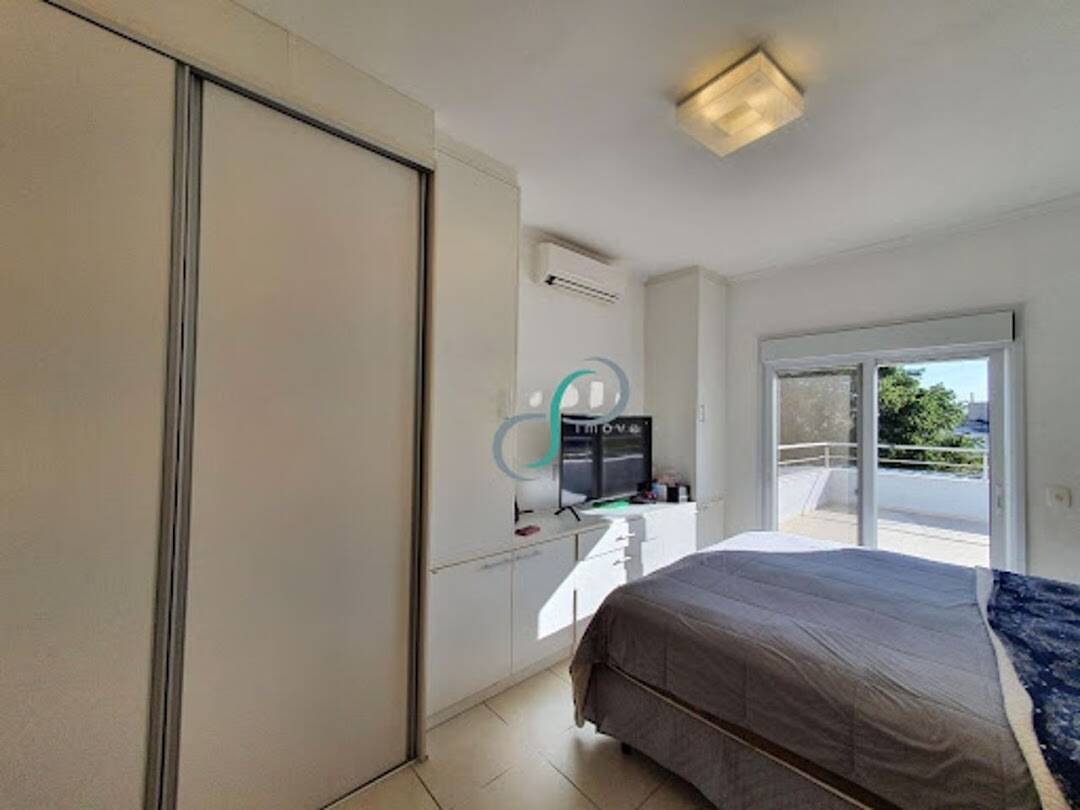 Casa, 3 quartos, 340 m² - Foto 35