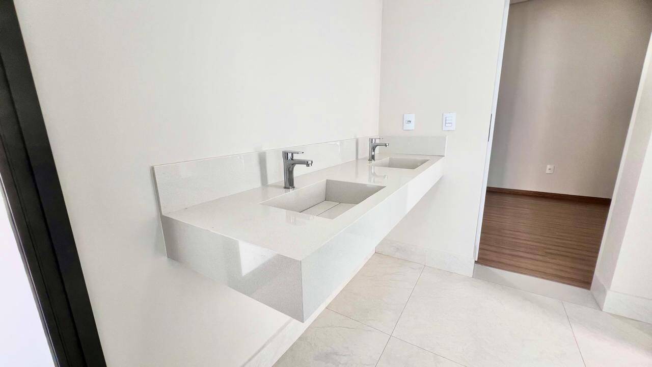 Sobrado, 3 quartos, 251 m² - Foto 9