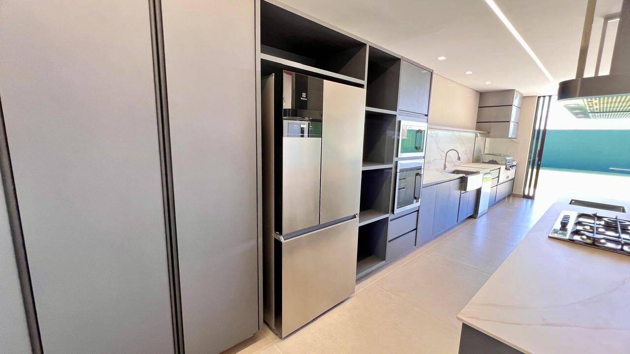 Casa, 4 quartos, 440 m² - Foto 29