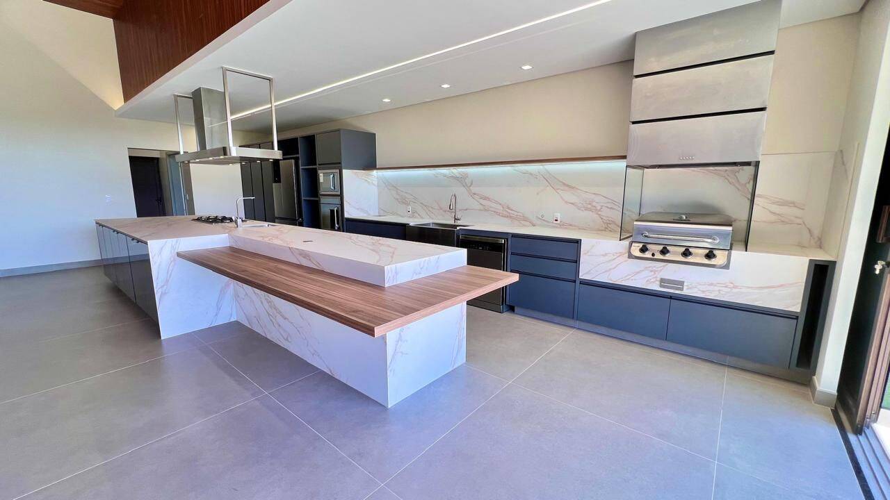 Casa, 4 quartos, 440 m² - Foto 33
