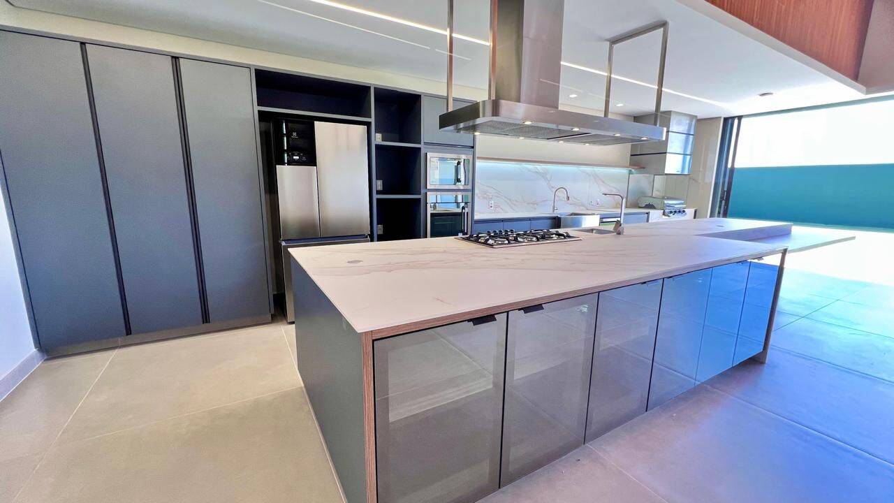 Casa, 4 quartos, 440 m² - Foto 37