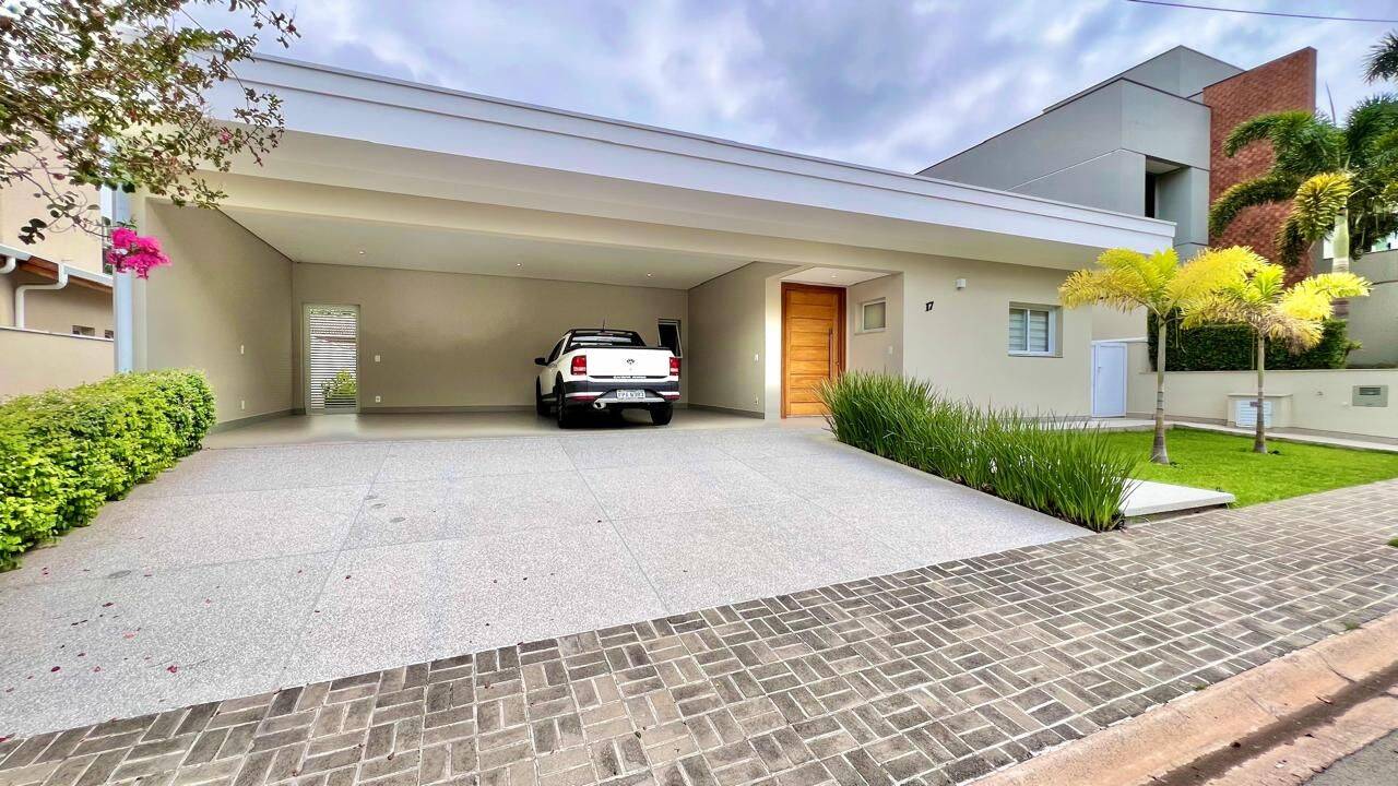 Casa, 3 quartos, 254 m² - Foto 1