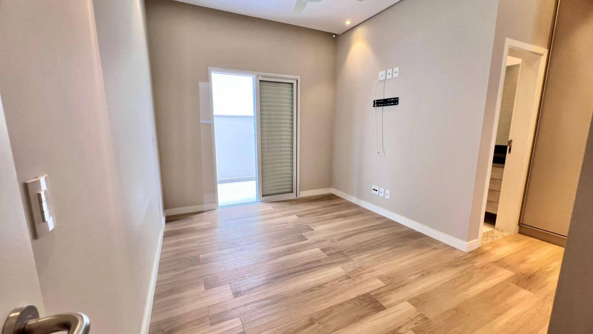 Casa, 3 quartos, 254 m² - Foto 10