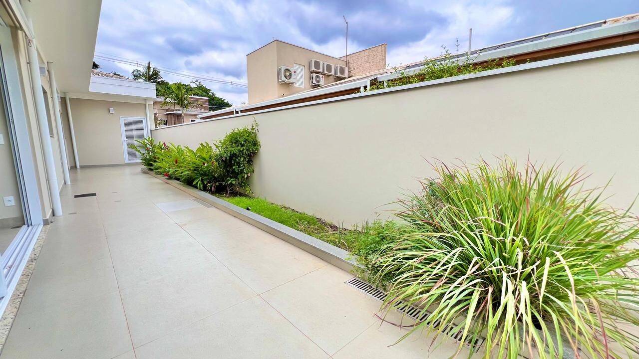 Casa, 3 quartos, 254 m² - Foto 34