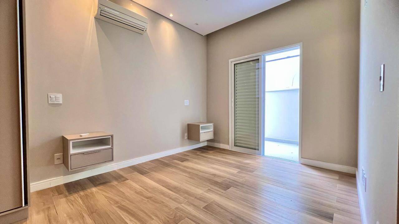 Casa, 3 quartos, 254 m² - Foto 19