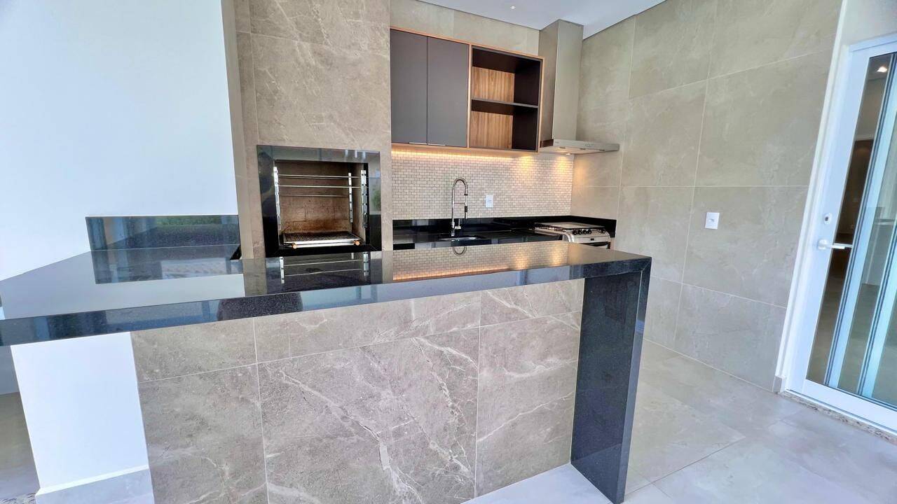 Casa, 3 quartos, 254 m² - Foto 31