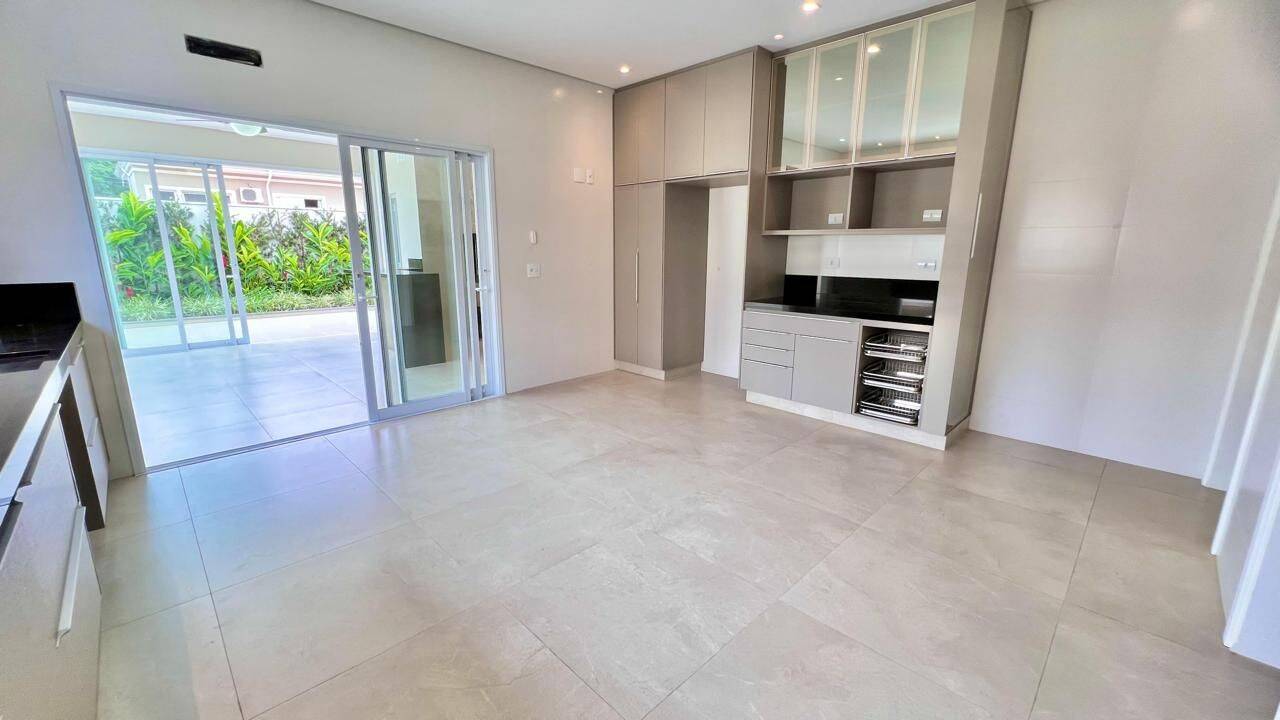 Casa, 3 quartos, 254 m² - Foto 20