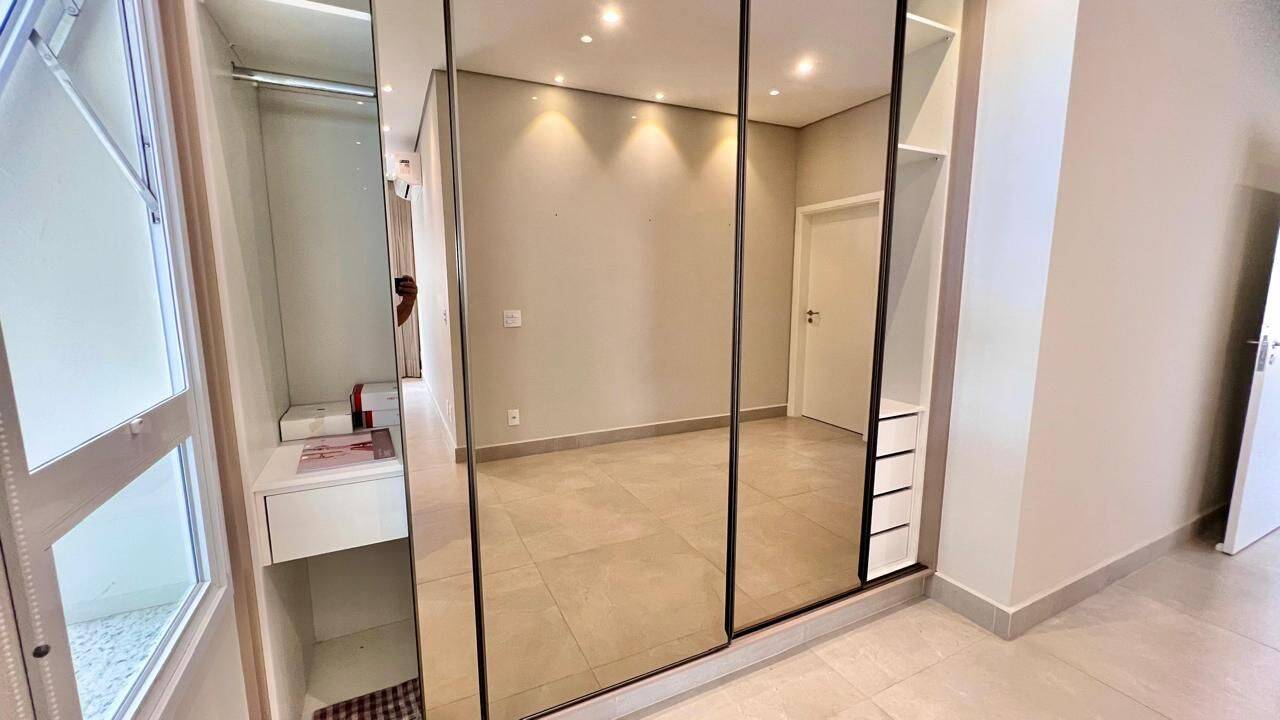 Casa, 3 quartos, 254 m² - Foto 23