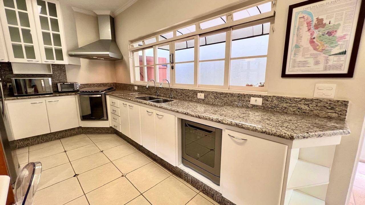 Casa, 2 quartos, 272 m² - Foto 41