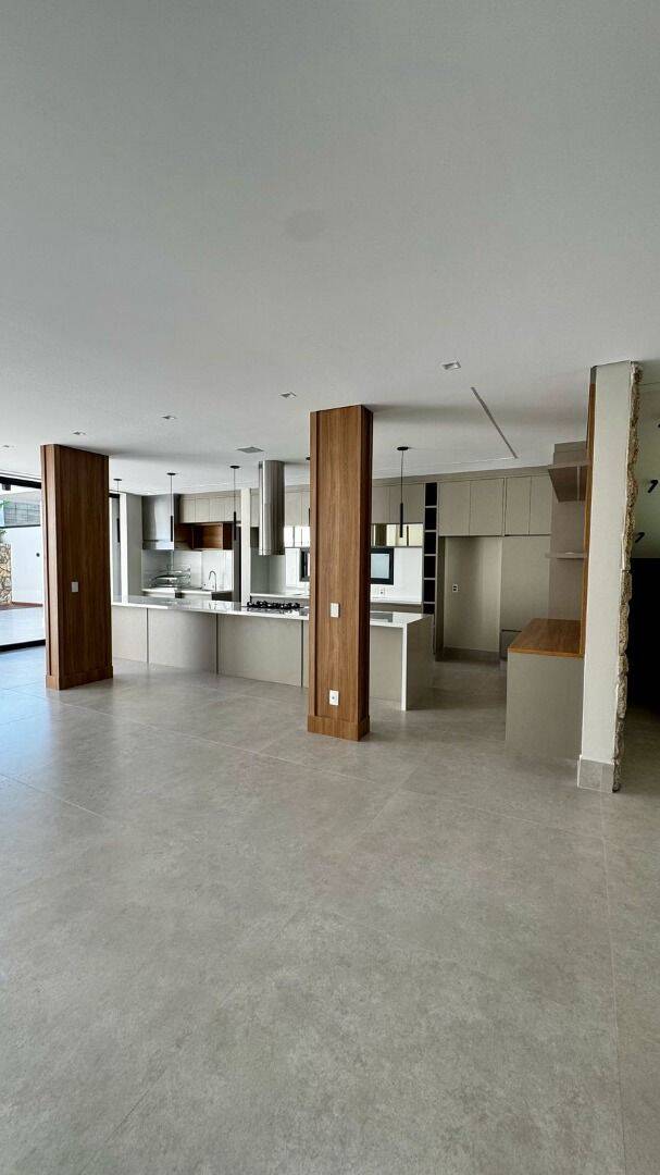 Casa, 3 quartos, 262 m² - Foto 9