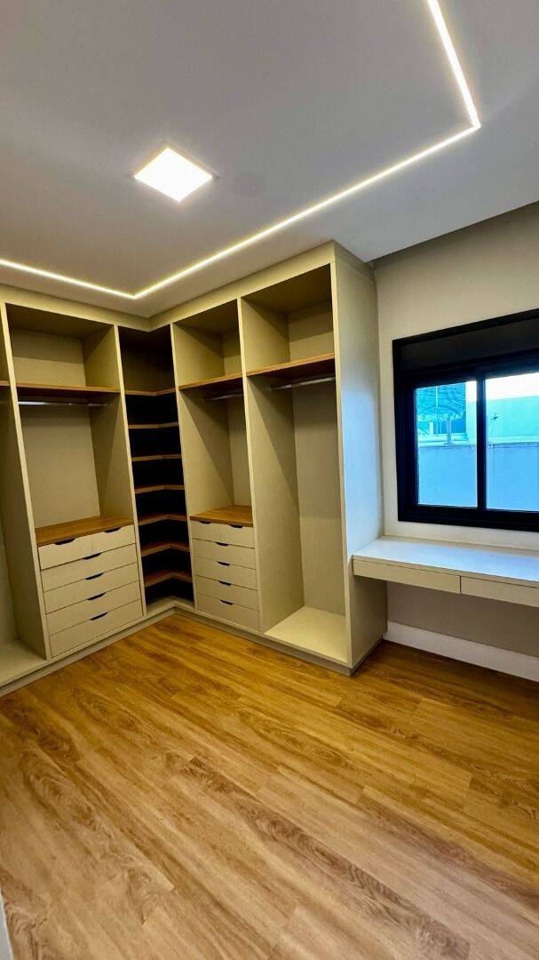 Casa, 3 quartos, 262 m² - Foto 14