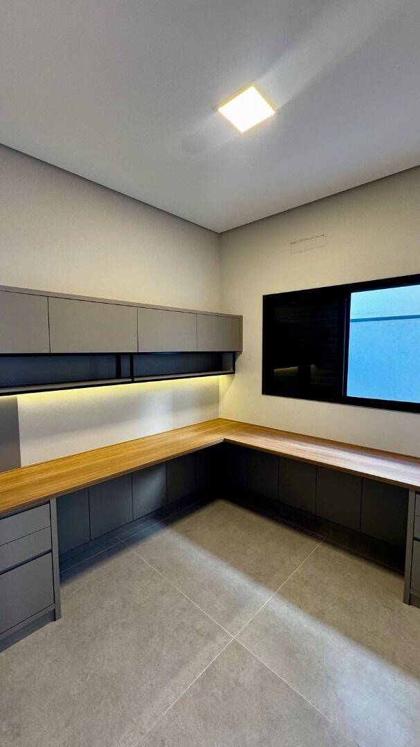 Casa, 3 quartos, 262 m² - Foto 23