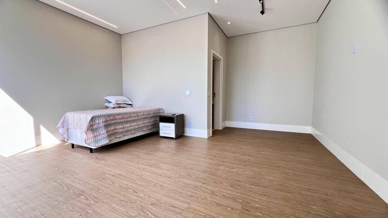 Casa, 3 quartos, 361 m² - Foto 15