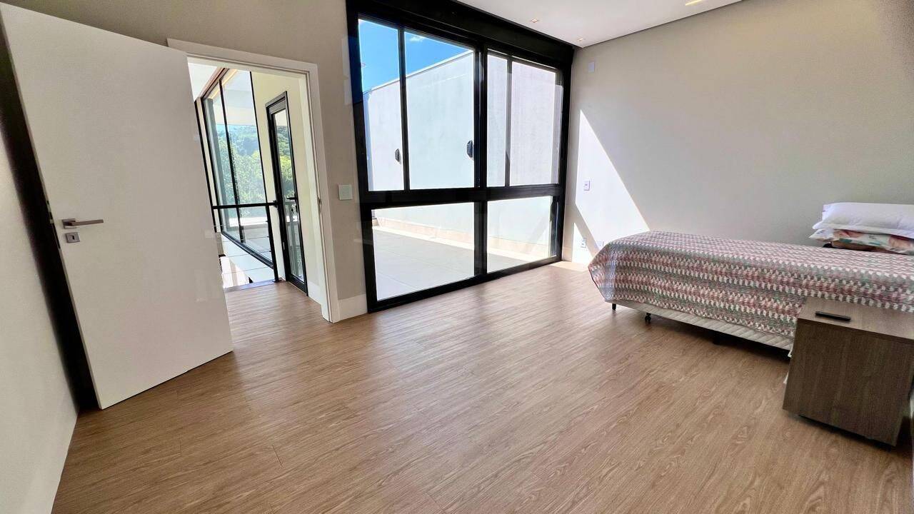 Casa, 3 quartos, 361 m² - Foto 23