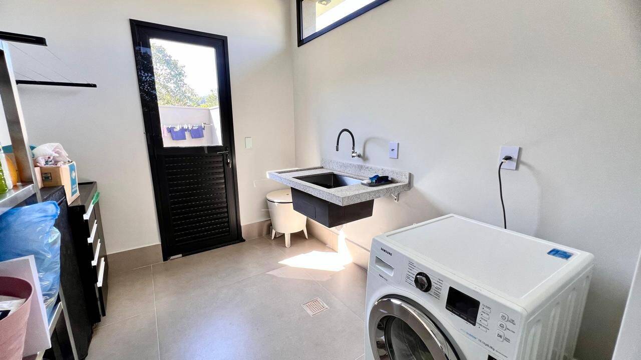 Casa, 3 quartos, 361 m² - Foto 39