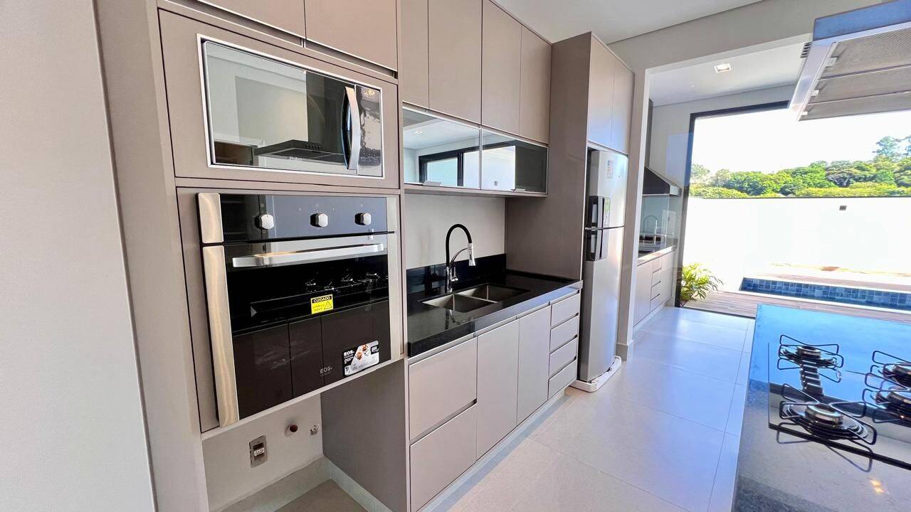 Casa, 3 quartos, 175 m² - Foto 13