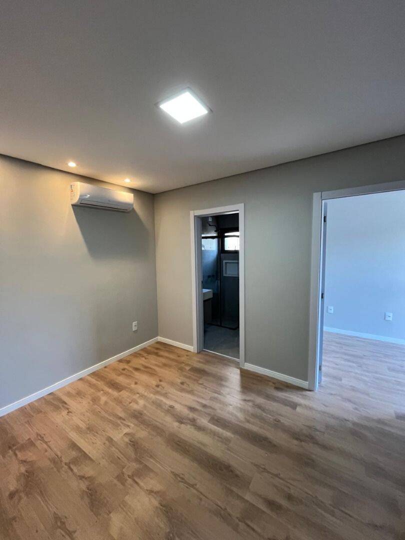 Casa, 3 quartos, 233 m² - Foto 17
