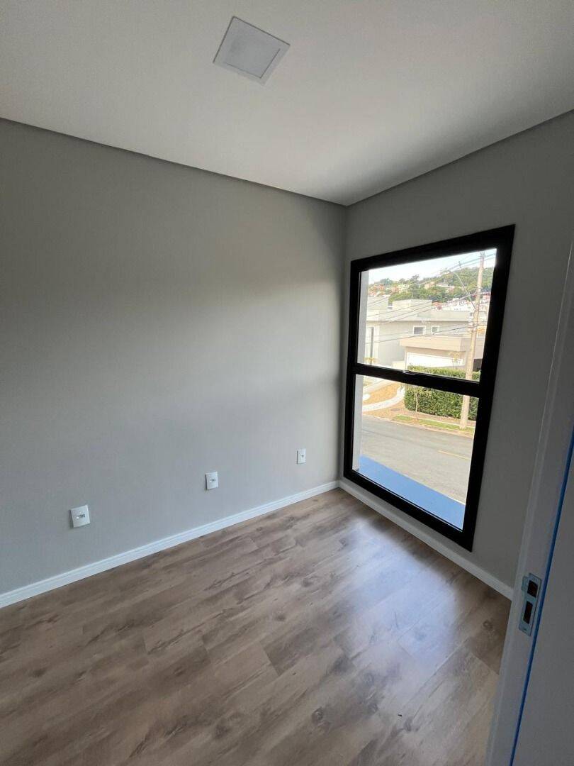 Casa, 3 quartos, 233 m² - Foto 21