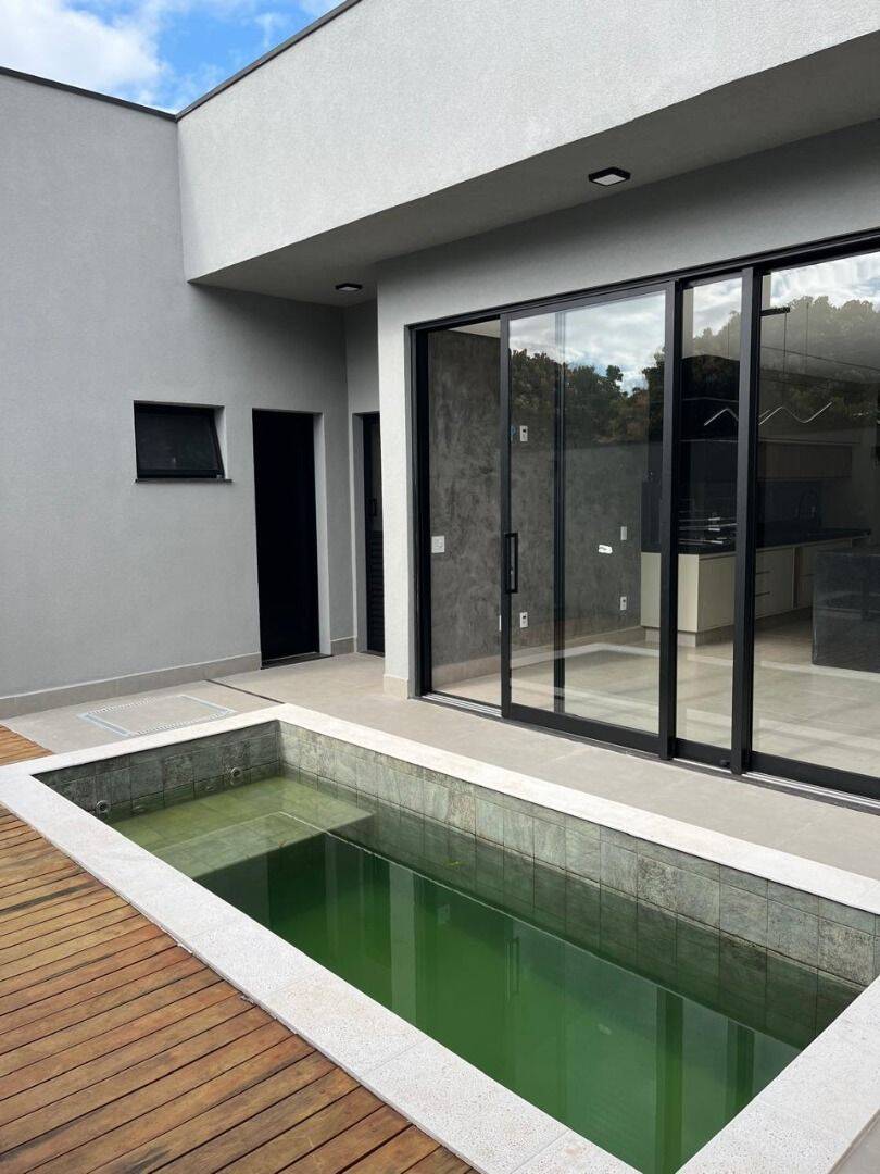 Casa, 3 quartos, 233 m² - Foto 24